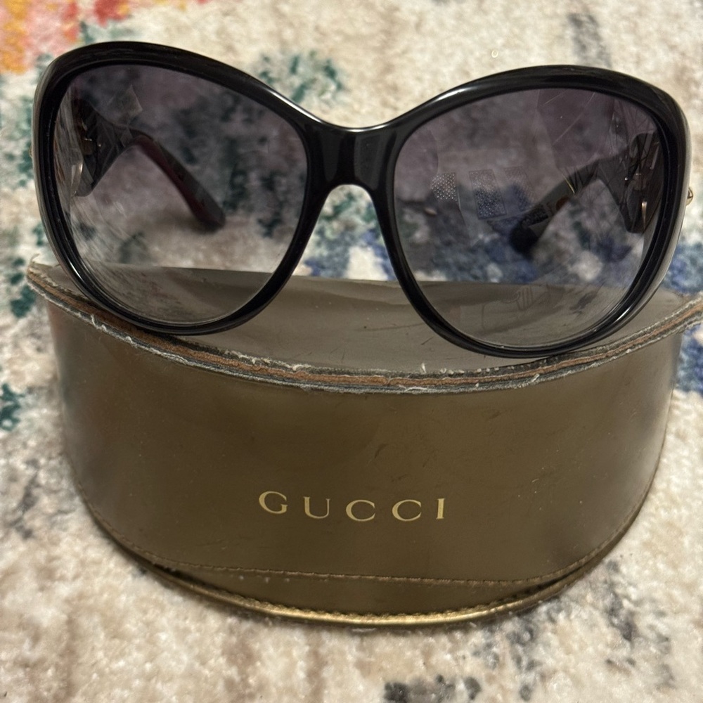 Gucci Women's Black Sunglasses